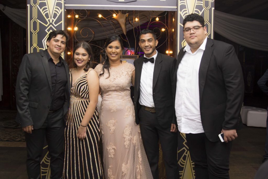 Los quince años de Alejandra Nicolle Castellón