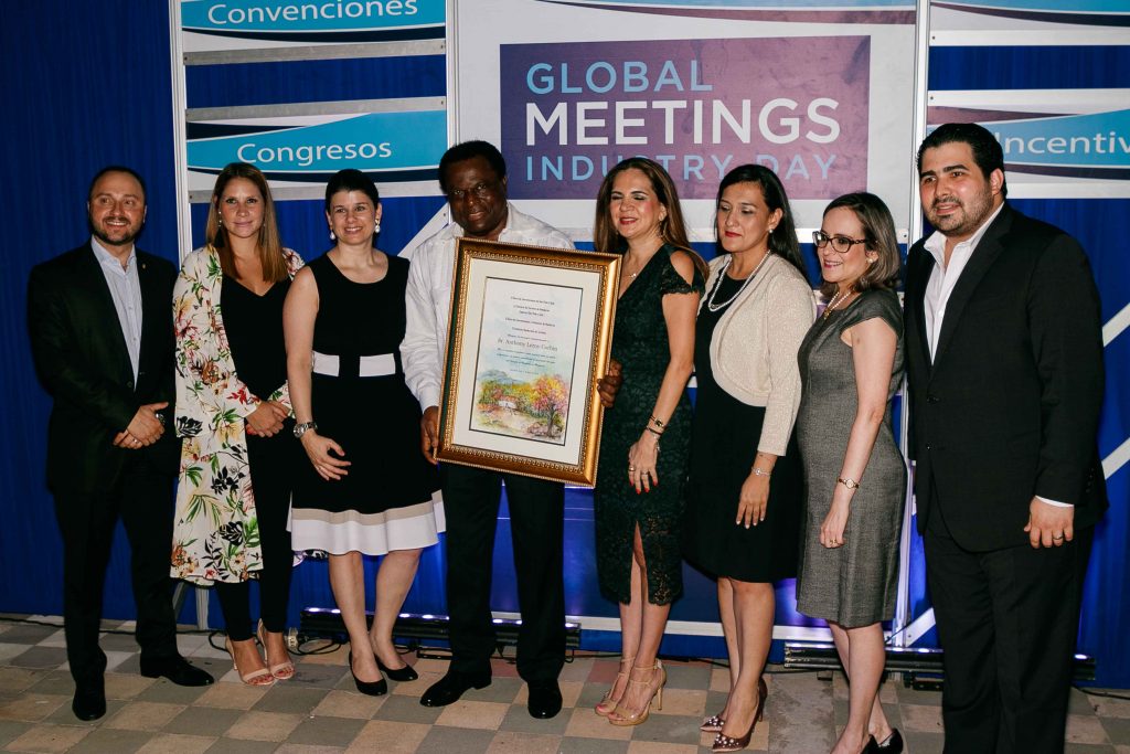 cóctel Día Global del Turismo