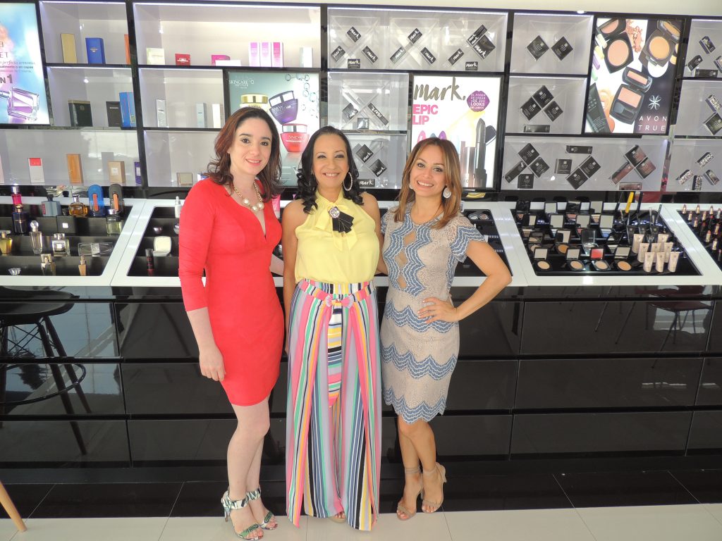 Avon abre nuevo centro de ventas en Choloma