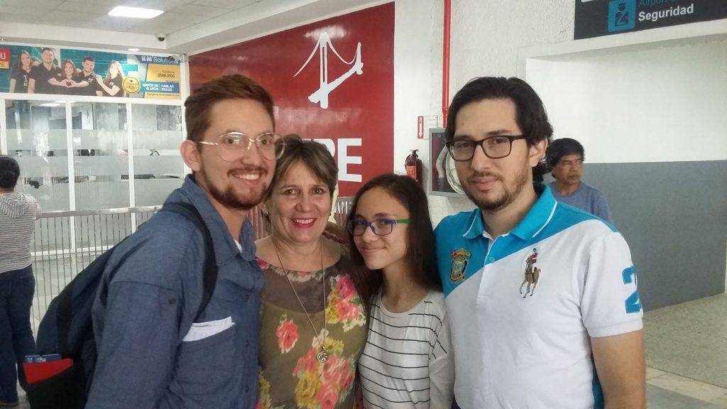 Muere Andrés Tovar