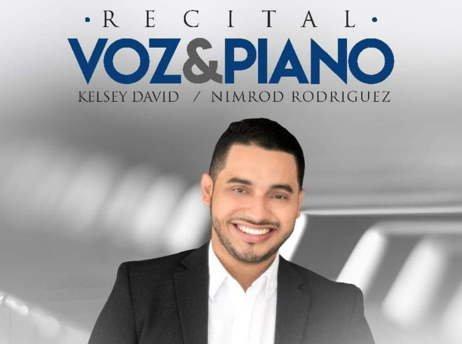 Kelsey David y el maestro Nimrod Rodríguez