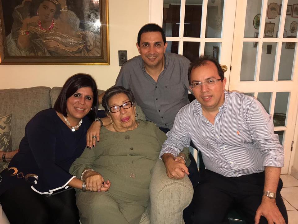 La dama sampedrana entregó su alma al Creador, rodeada de paz, amor y la tristeza de sus amados. Su funeral fue en Jardines del Recuerdo, en un halo de intimidad y tristeza