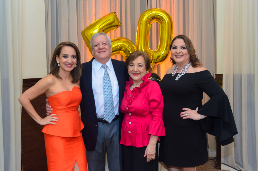 Ruth Pineda y Carlos Medina