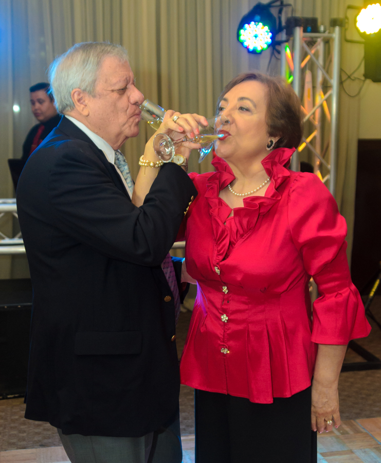 Ruth Pineda y Carlos Medina