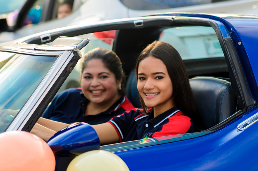 La seniors entrance 2019 Florencia Bilingual School