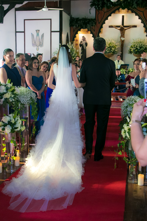 Lucía Chicas y Eduardo Interiano