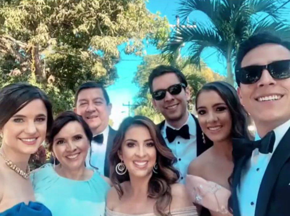 Eduardo Interiano y Lucía Chicas