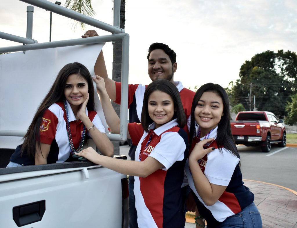 Senior Entrance 2019 White Dove