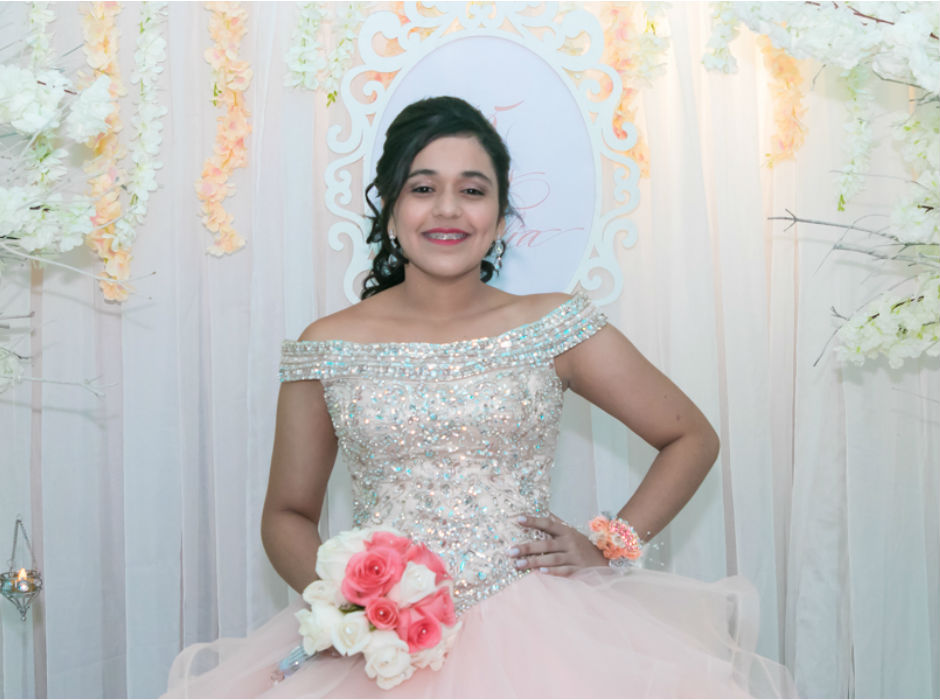 Quince años de Natalia Mayela Cerrato