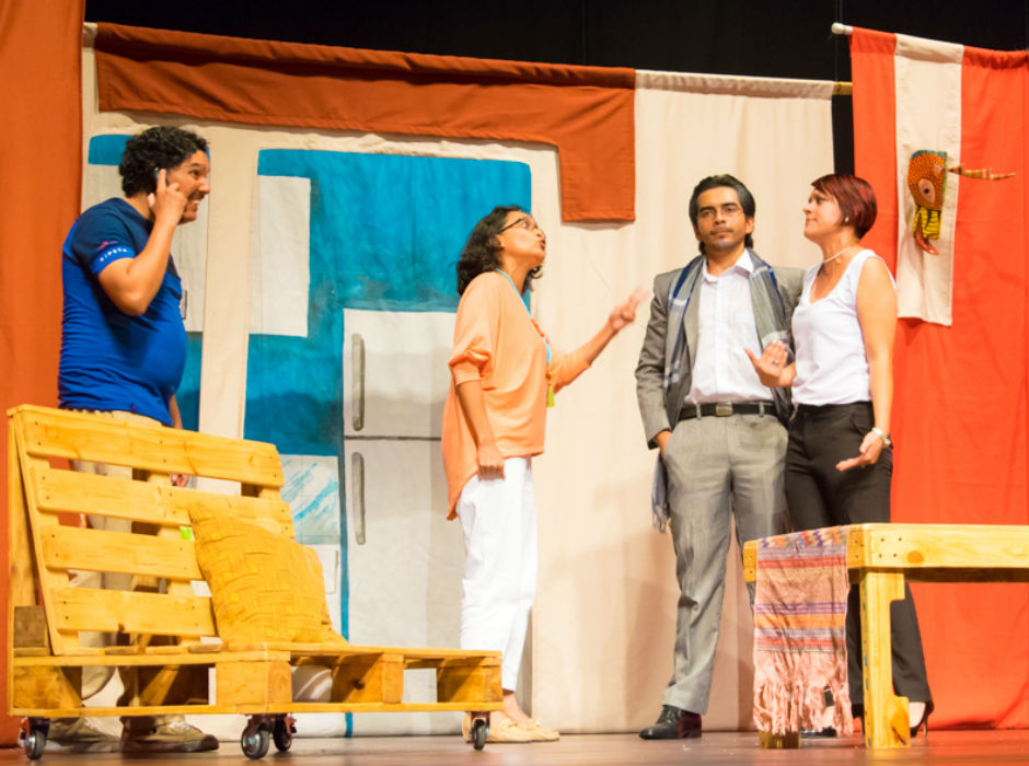 Un Dios Salvaje por Teatro Caja Negra