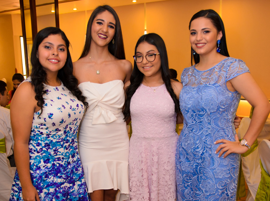 Desayuno seniors 2019 Agape Christian Academy