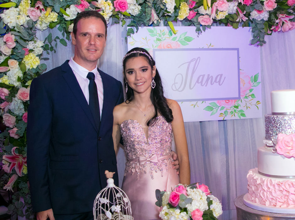 Quince años de Ilana Sucrovich