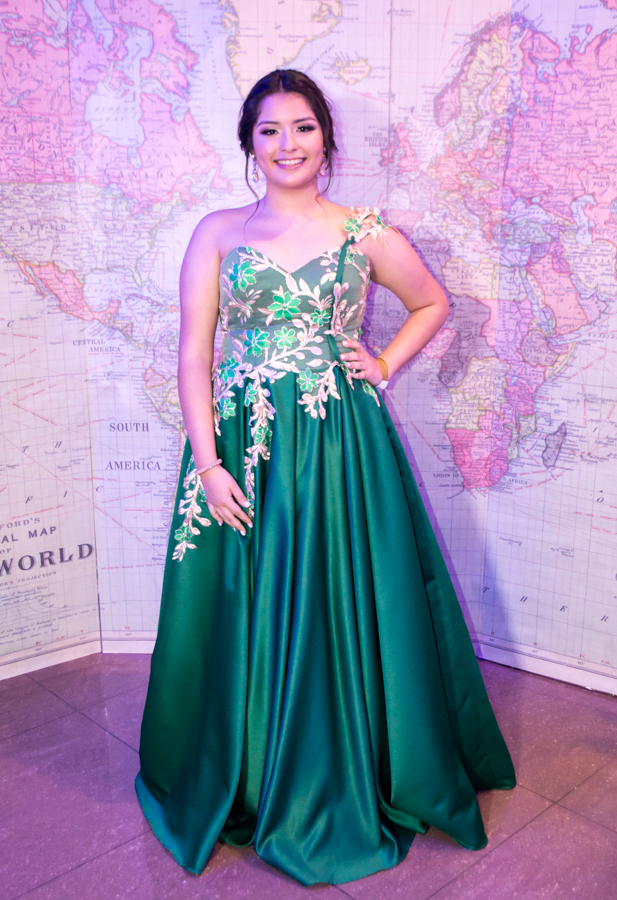 Elegancia Seniors 2019 Liceo Bilingue Centroamericano
