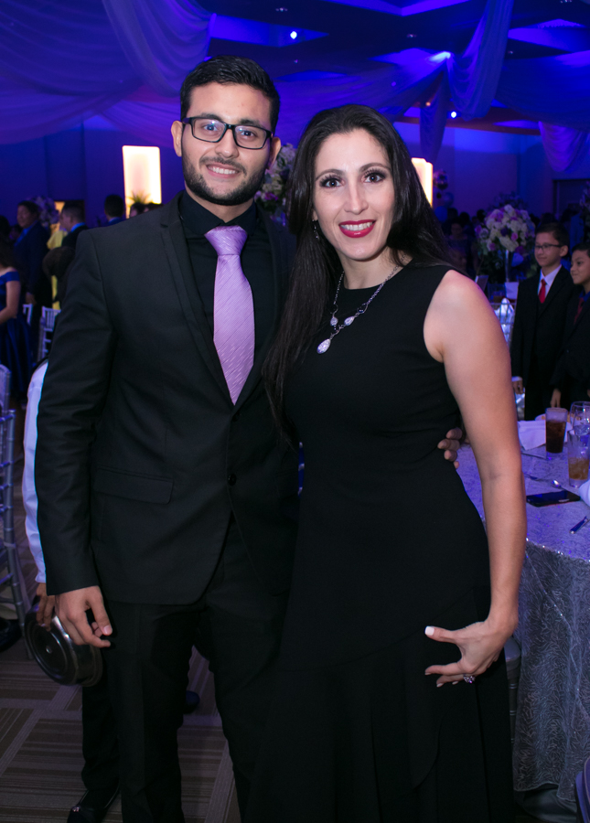 Invitados graduación Seniors 2019 escuela Happy New Dawn