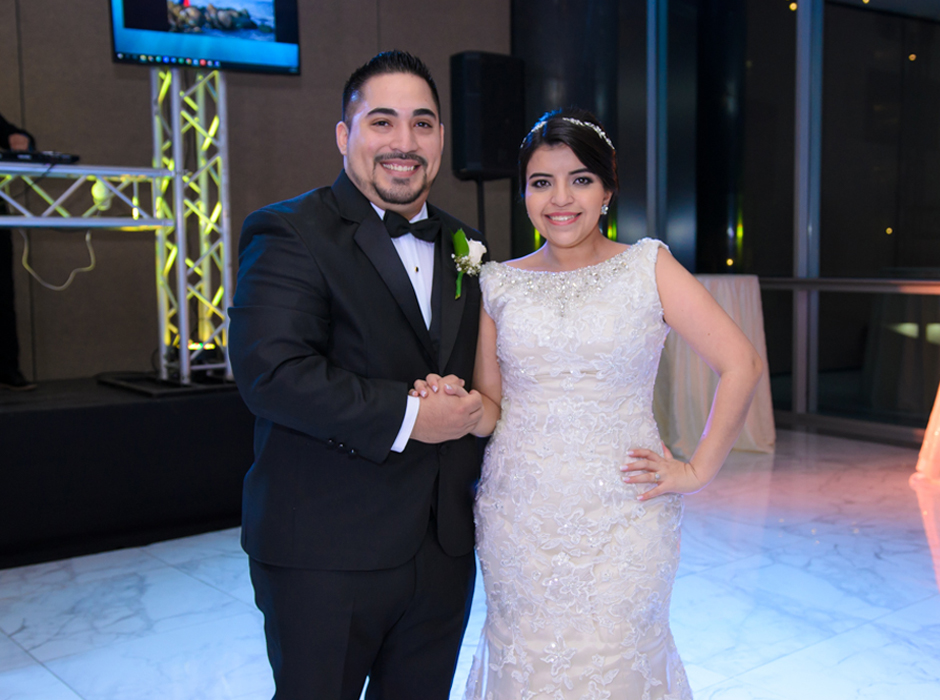 Momentos en la boda de Mavis Espinoza y Joel McNab