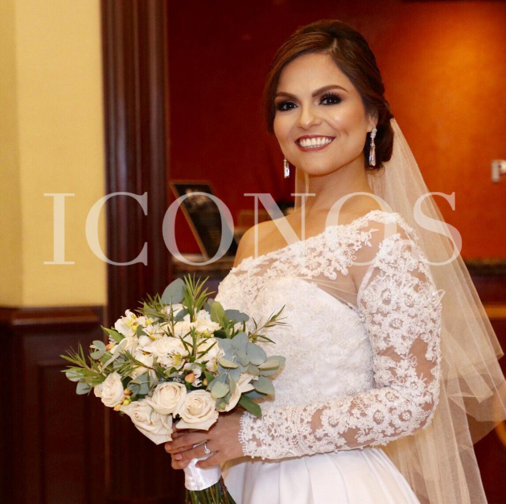 la novia Tita Torres