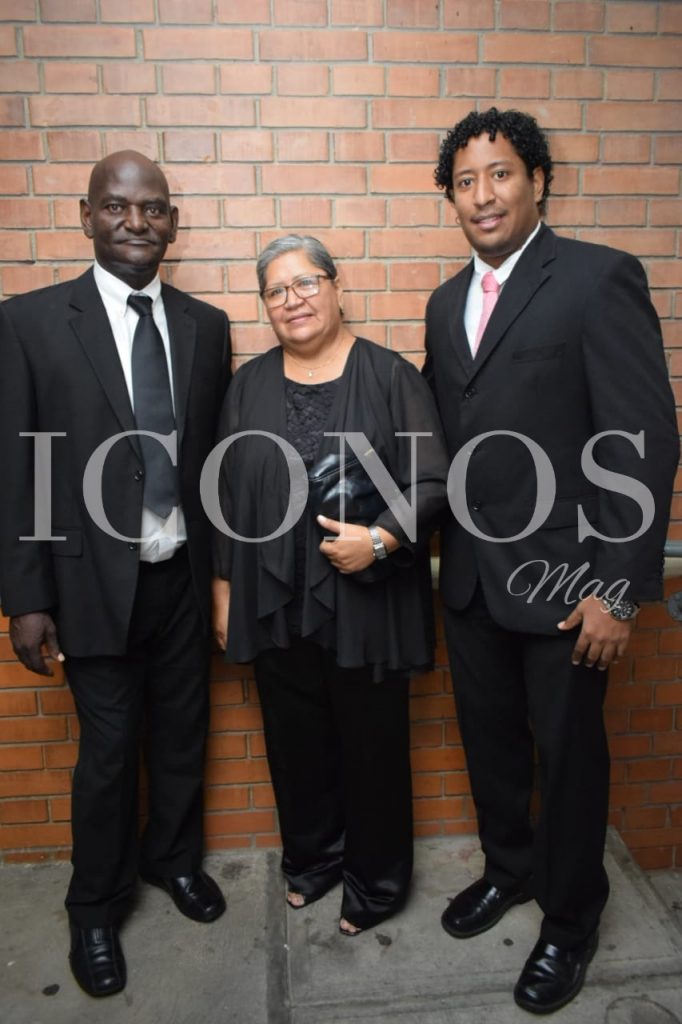 primeros invitados boda Tita Torres y Carlo Costly