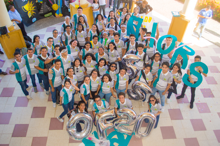 Seniors Entrance Clase 2020 escuela Mhotivo