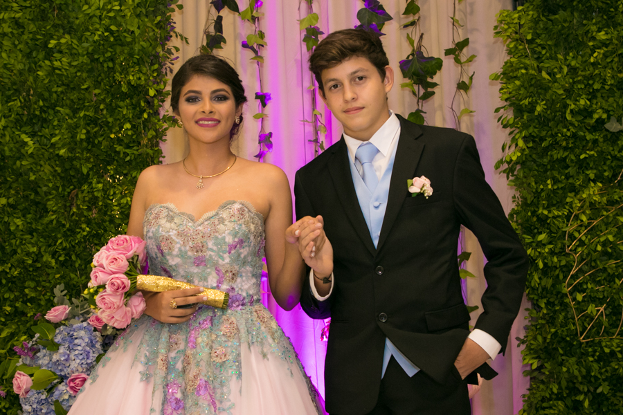 Los quince años de Fresia Isabella Carranza en Honduras