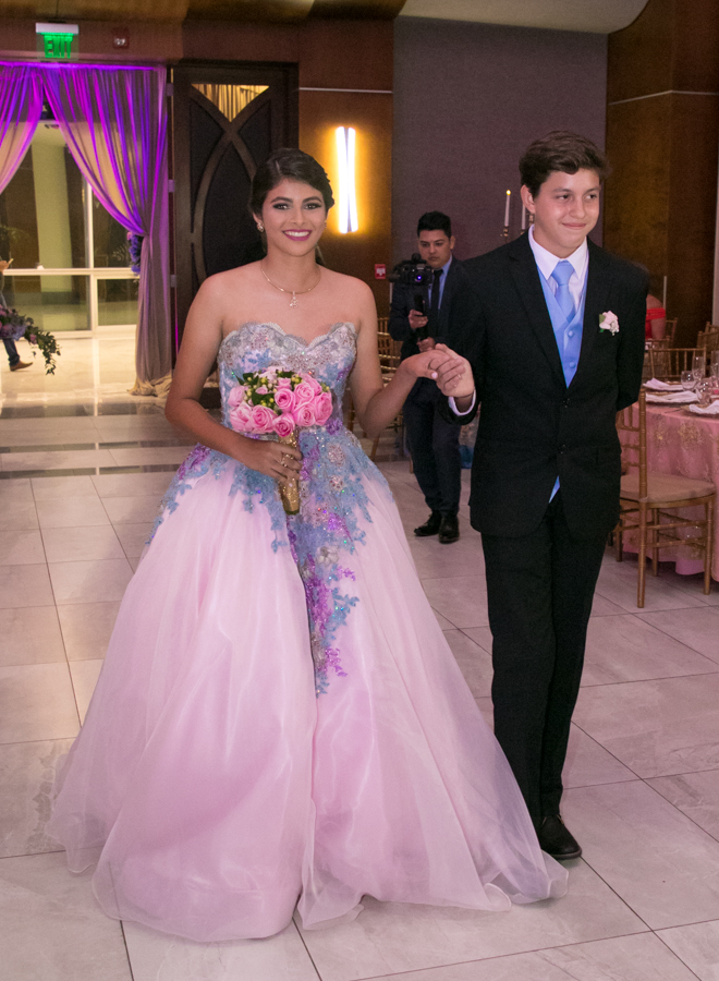 Los quince años de Fresia Isabella Carranza en Honduras