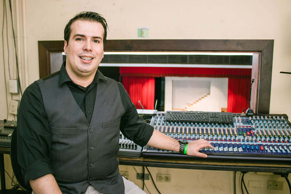 Los colaboradores del Círculo Teatral Sampedrano
