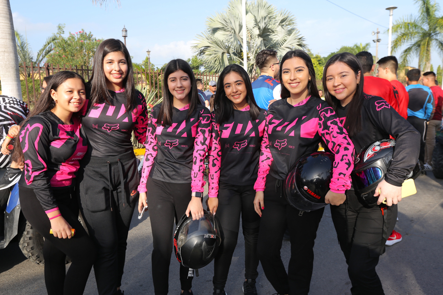 Seniors Entrance Clase 2020 Destiny Christian Academy