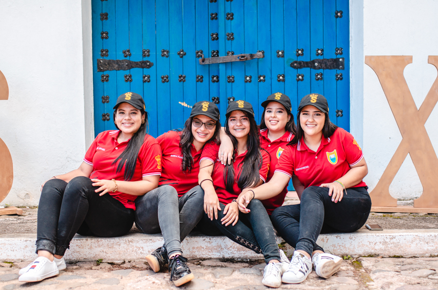 Seniors Entrance Clase 2020 The Good Future Bilingual