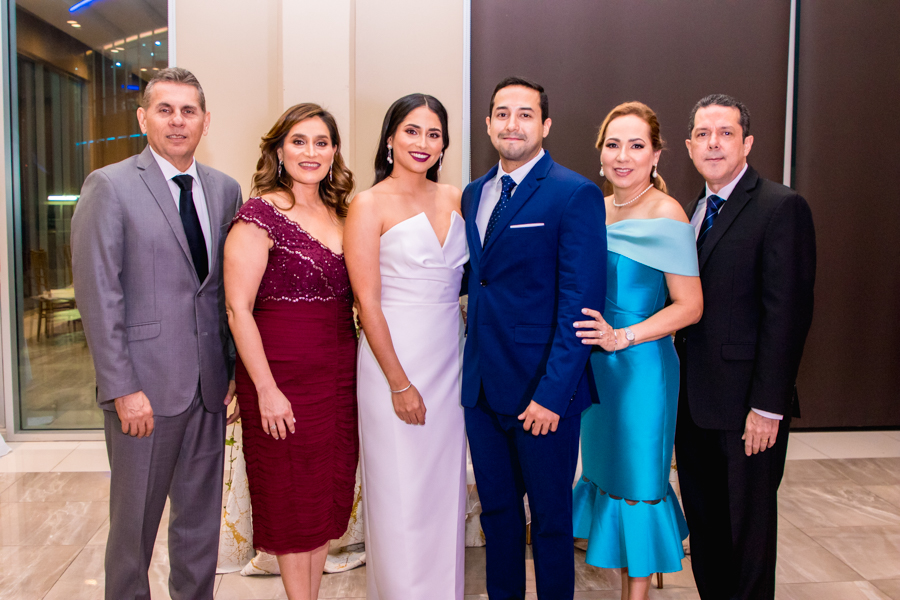 La boda civil de Sara Bográn y Héctor Bustillo