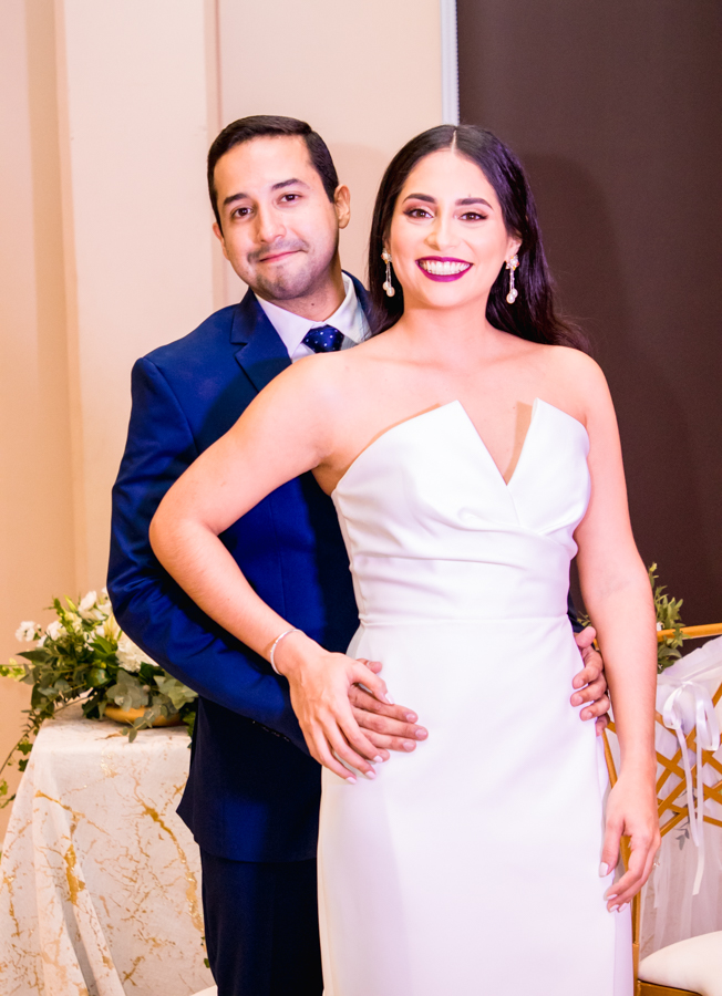 La boda civil de Sara Bográn y Héctor Bustillo