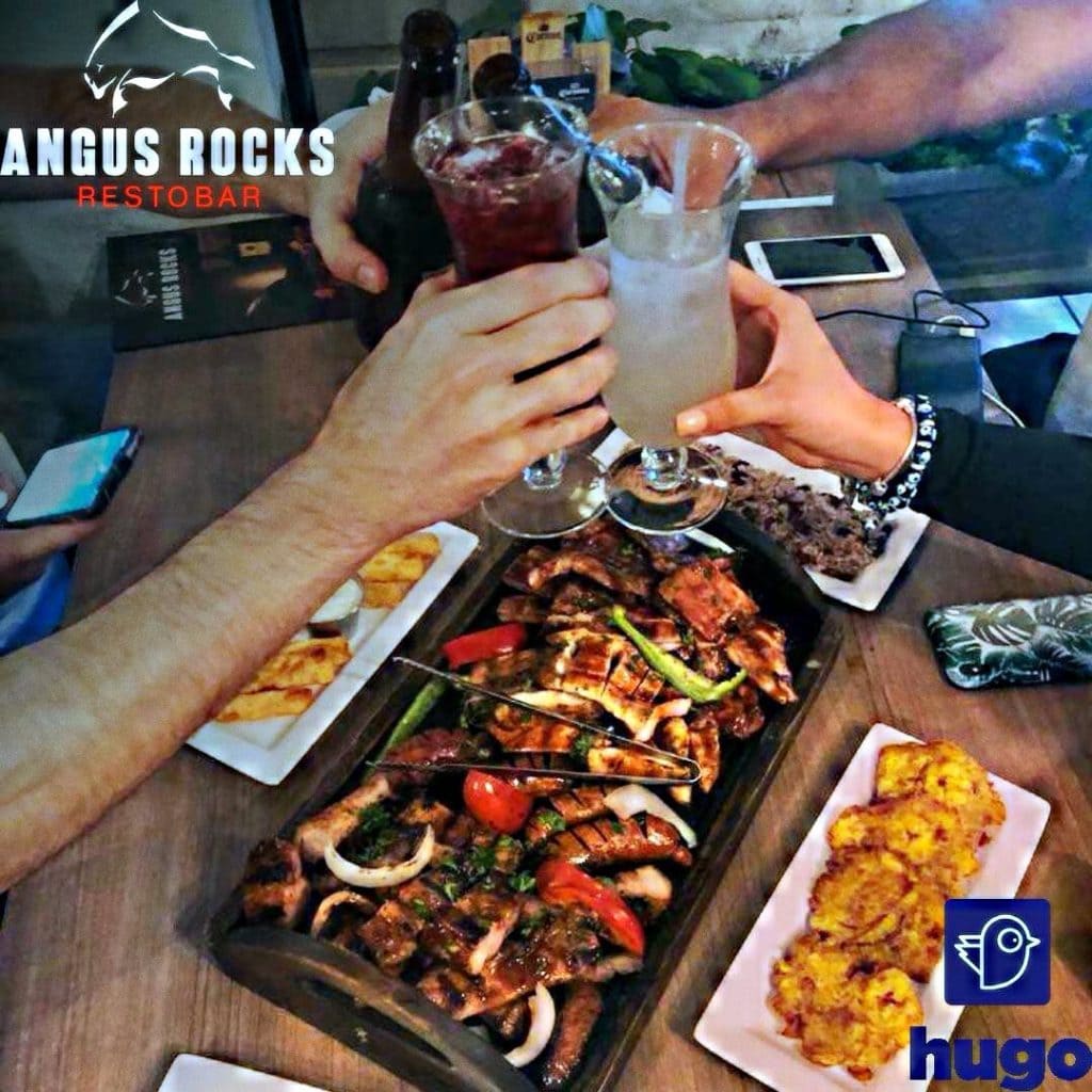 Angus rocks Hugo Lunch Box y ClinPays