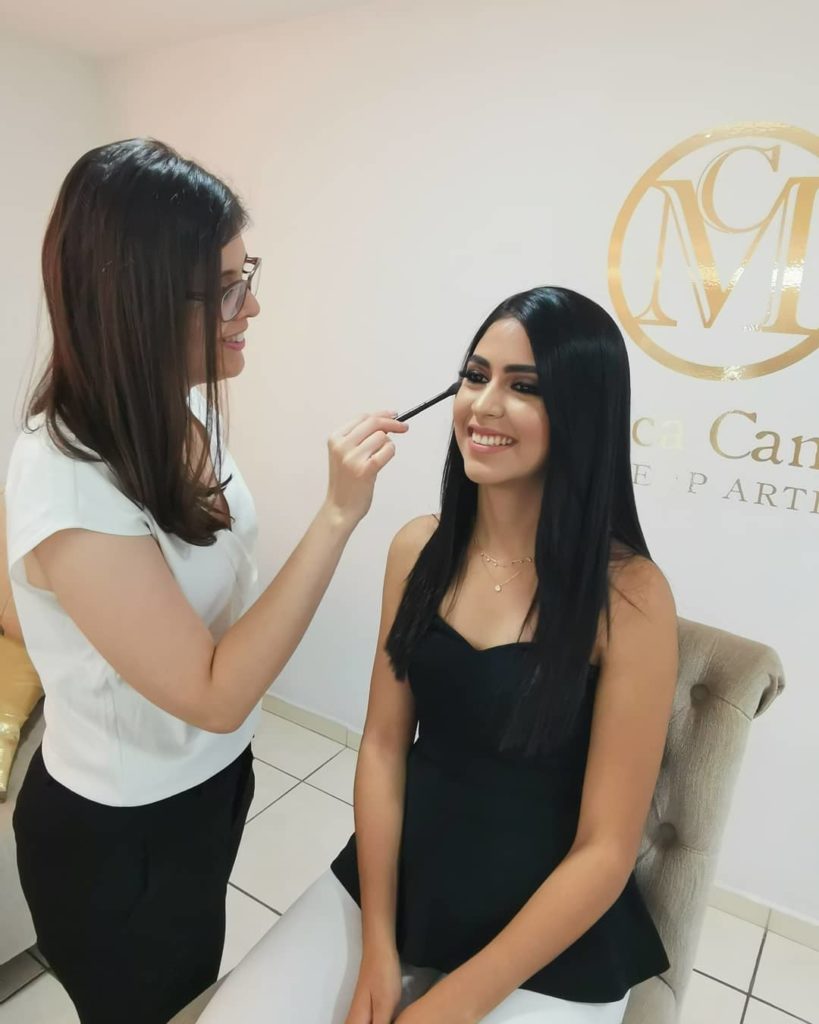 Mónica Canales