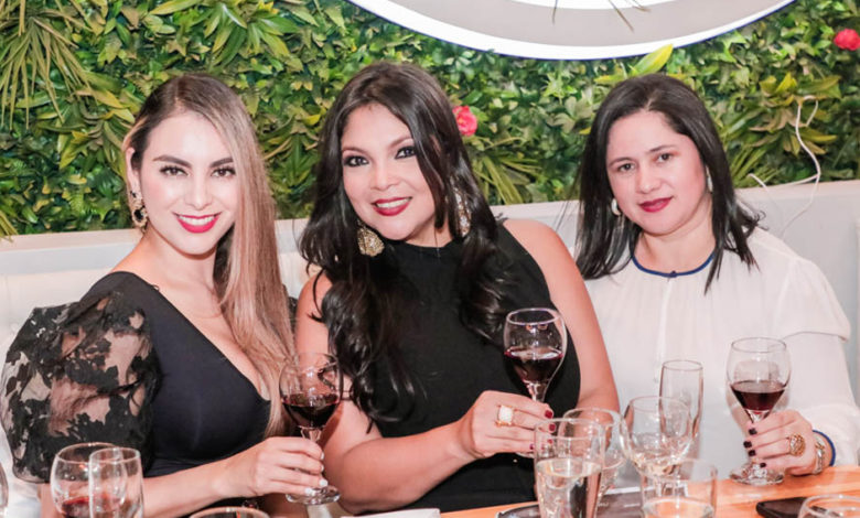 Cata de vinos en Kapé Bistro