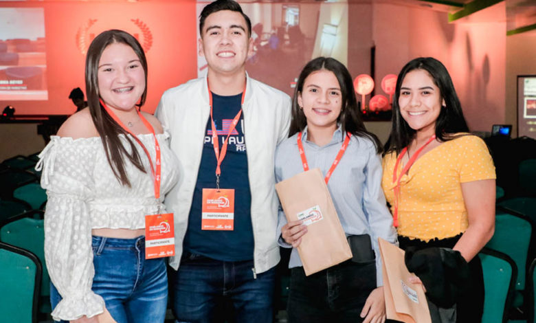 Feria Emprendimiento Naranja UTH