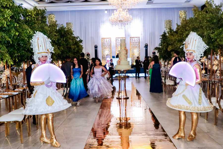 La boda de Dunia Castellanos y Melvin Guillén