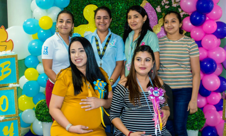 El baby shower para Adriana Santos y Dilcia Sánchez
