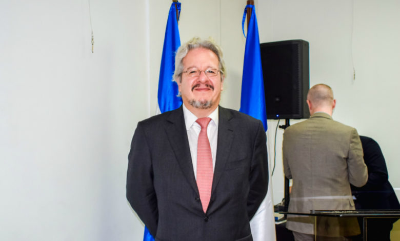 Emmanuel Pineda es el nuevo embajador de Francia