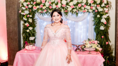 Los quince años de Delmy Zúniga Cevallos