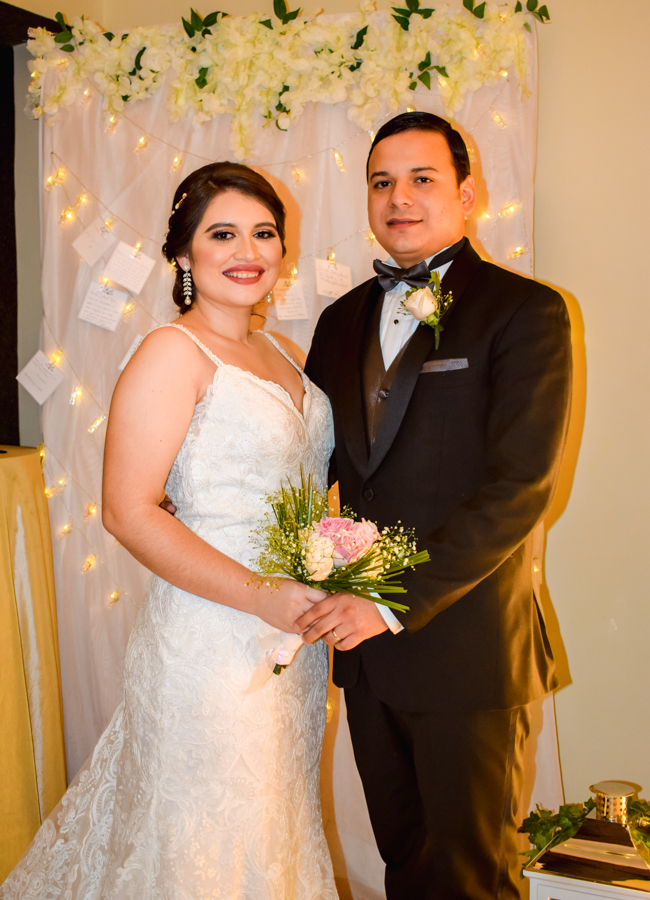 La boda de Enma Gonzalez y Mario Banegas