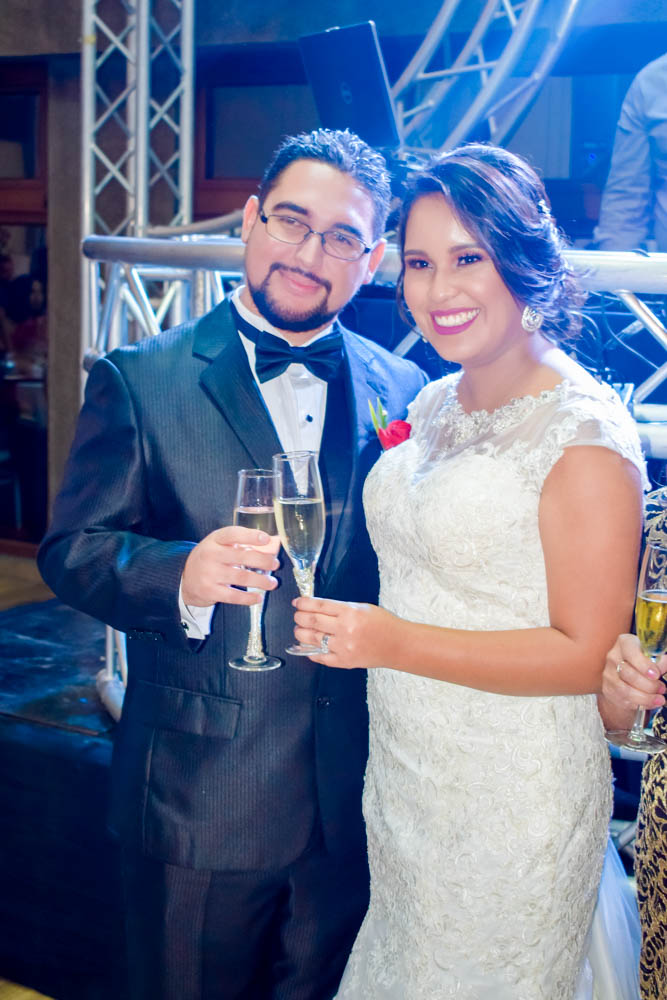 La boda de Evelyn Solórzano y Onassis López