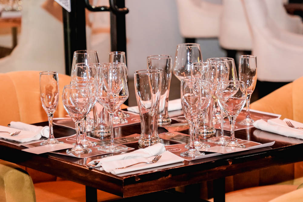 La cata de vinos by Kapé Bistro