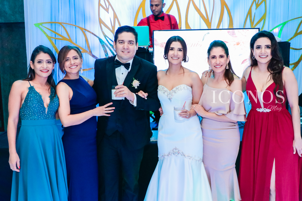 Laura Medina y Denis Lardizábal