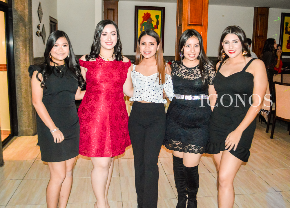 La cena decembrina Seniors Academia Americana 2020