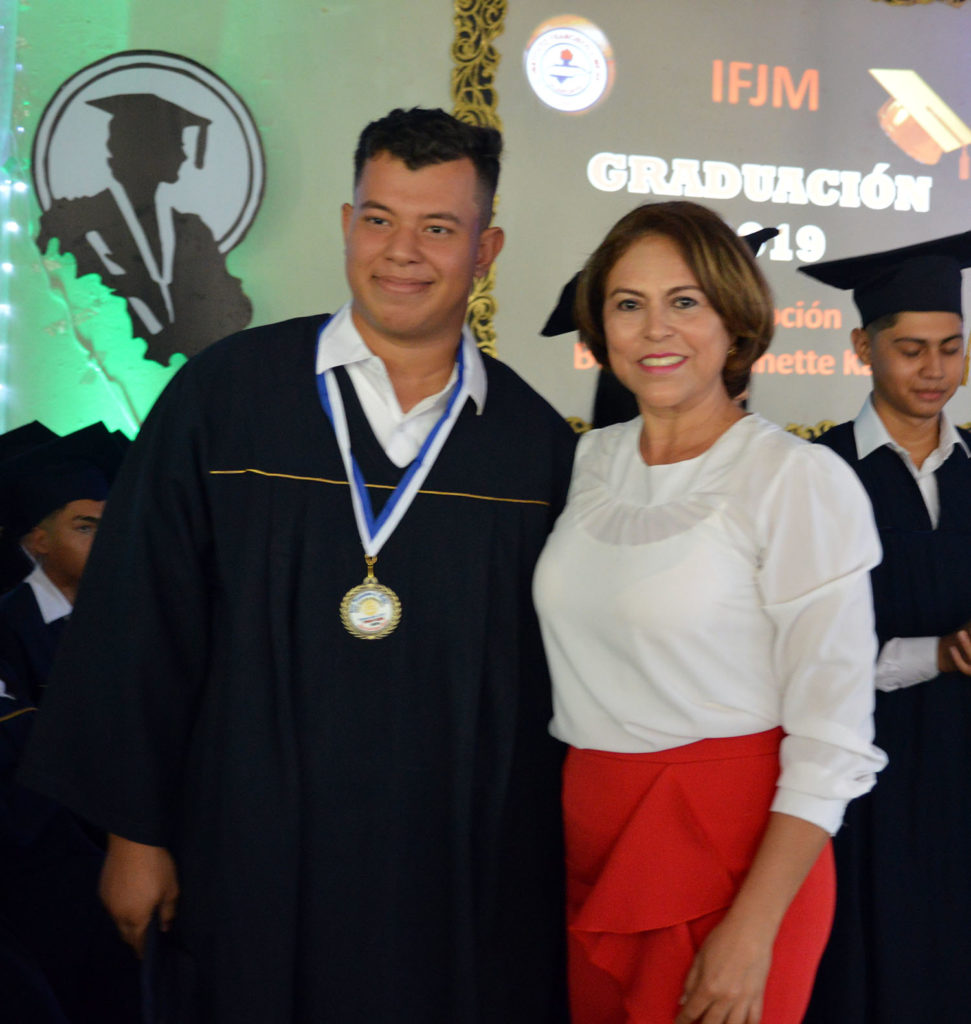 graduación IFJM 2019