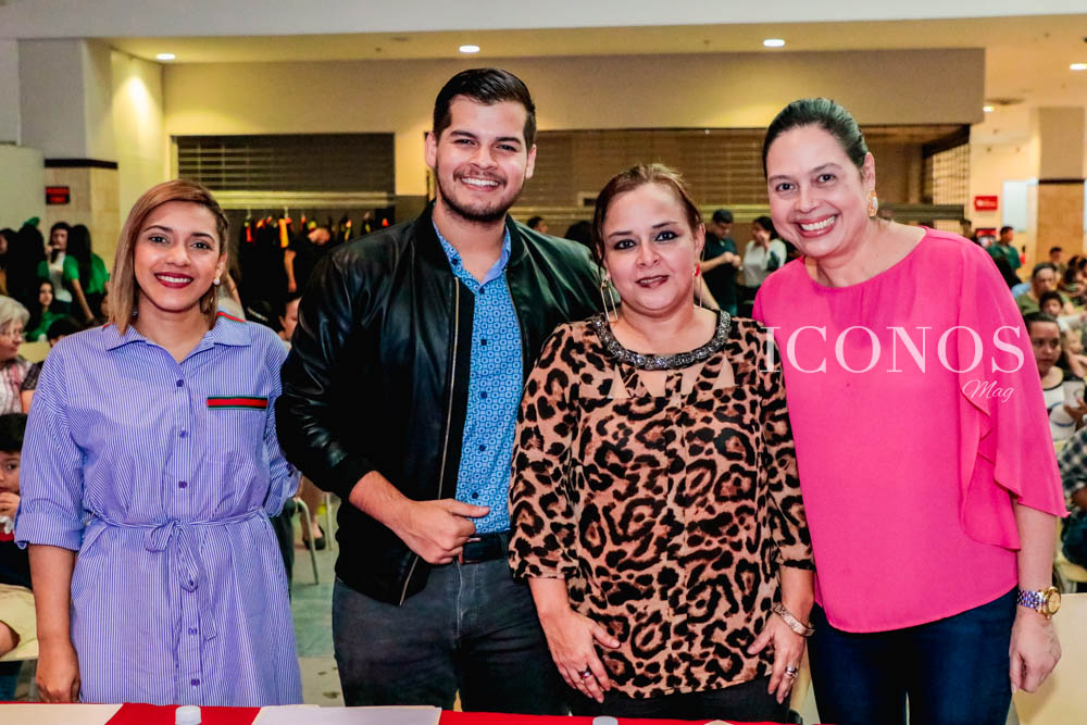 Competencia de coros 2019 by Mall Galerías