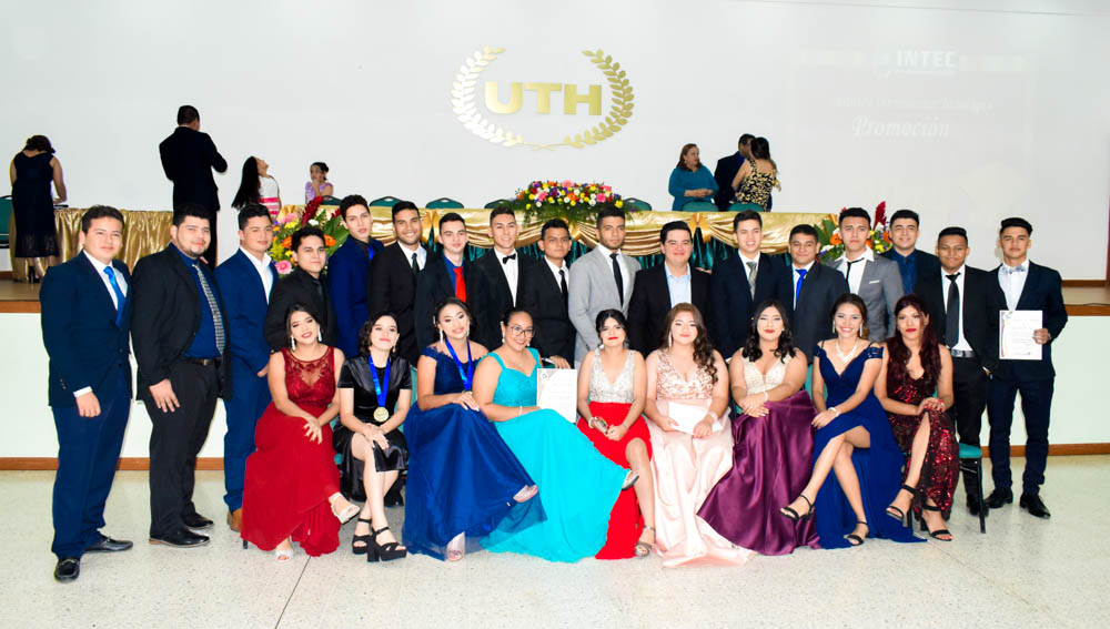 Graduación Clase 2019 Intec