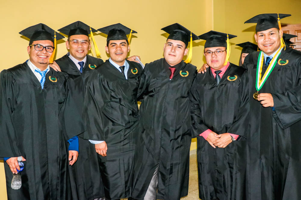 La graduación UTH 2019 campus San Pedro Sula
