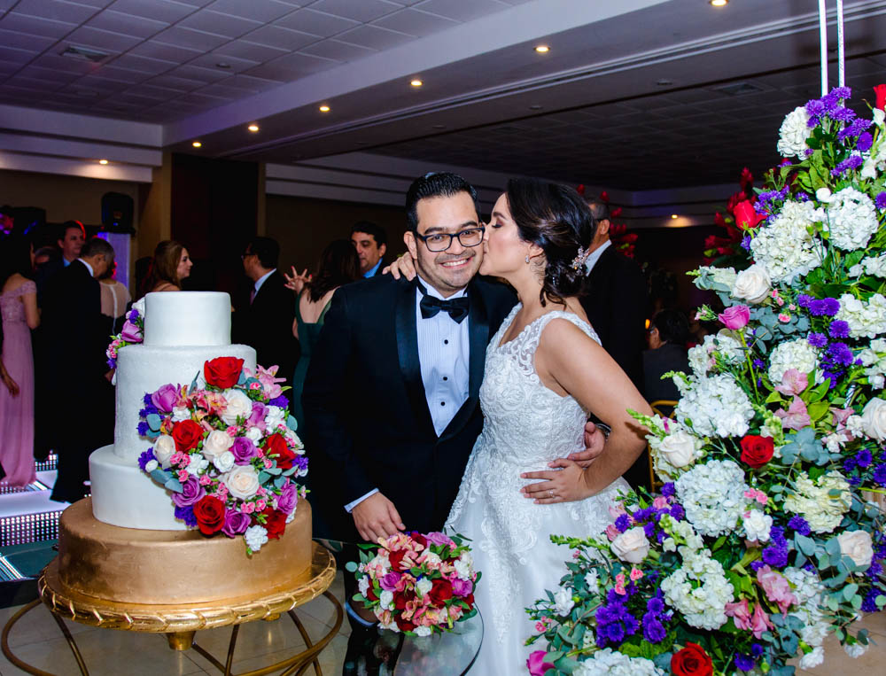 La boda de Cecilia Amaya y Frank Sobalvarro