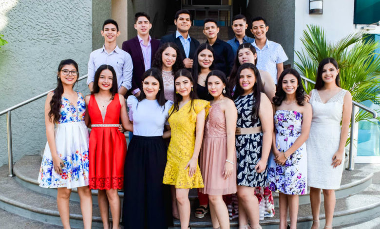 Desayuno Seniors Adonay Bilingual School 2019