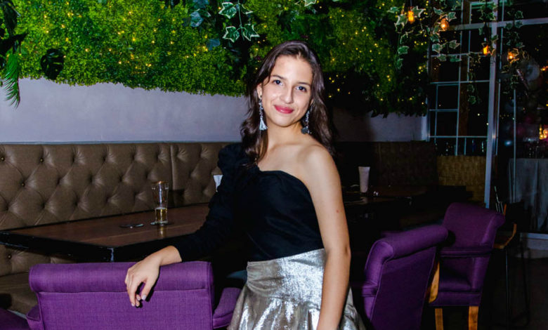 Los quince años de Emilia Inestroza Reyes