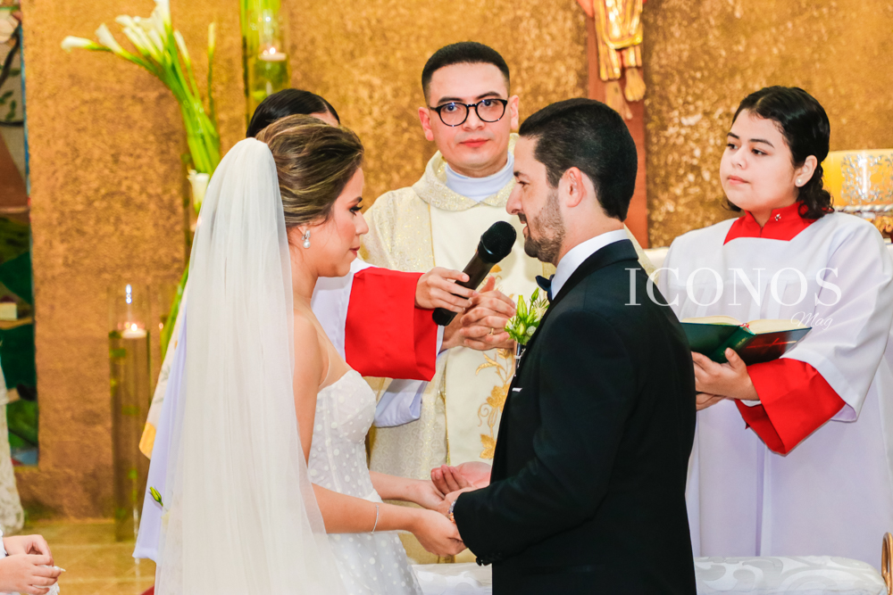 Misa nupcial Sandra Torres y Lizandro Mejía